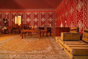 Al Marmoom Oasis Bedouin Tent Experience