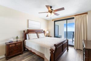 Windward Pointe 1506