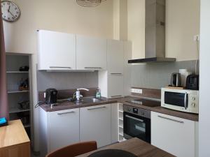 Hilltop Garden Apartman