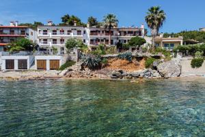 Amfitriti Apartments by RentalsPro - Loutra Agias Paraskevis Halkidiki