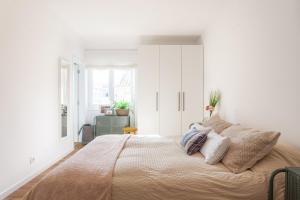 Carcavelos Central Apartment