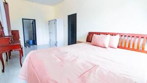 Villa Triplet 3 with Rooftop and Balcony