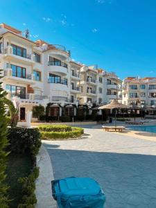 2 bedroom apartment with rooftop