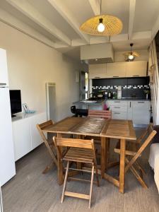 Hourtin Vibes - Appartement 4 à 6 personnes à 150m de la plage - 2 chambres et mezzanine