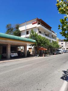 Hotel & Restorant Vjosa