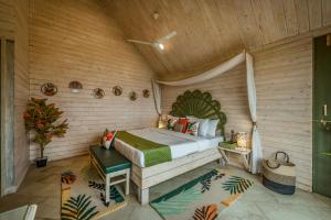 SaffronStays Shambhala Bodhi - 3-BR villa overlooking Pawna Lake with private pool, jacuzzi, and lounge areas