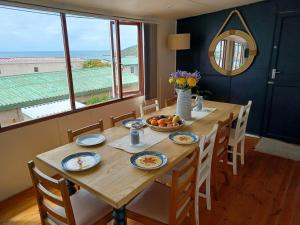 Vleesbaai family beach house