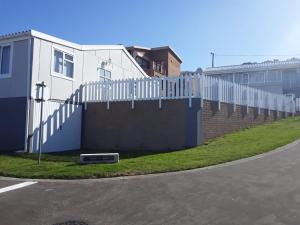 Vleesbaai family beach house