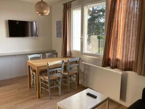 Villers very center, sea view - Private parking