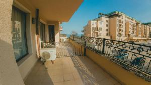 Luxury 1 Bedroom Apartment 3rd floor