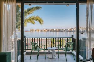 NOA-Luxury Stay with a view