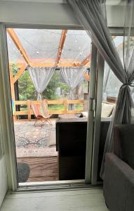 Cosy chalet Veluwe with a spacious garden and veranda