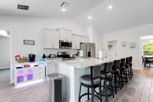 Poolside Sunset in South Gulf Cove