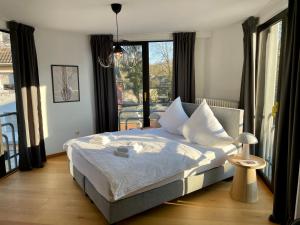 VIBE Altstadt Apartments - Zentral - Sonnig - Voll ausgestattet