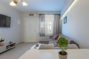 Georgias Apartments Nea Fokea