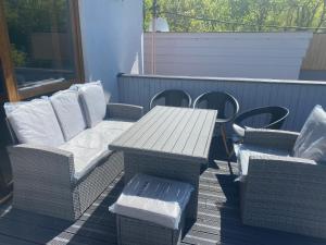 160m piękny stylowy dwupoziomowy dom