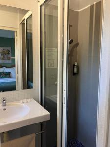 Hotels La Bastide du Val : Chambre Double avec Terrasse