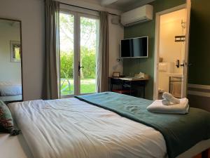 Hotels La Bastide du Val : photos des chambres
