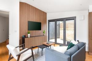 Architect built Japandi-Style luxury home, Unique home in the heart of Finsbury Park, Central London in 10minutes, Near Arsenal and Tottenham Stadiums