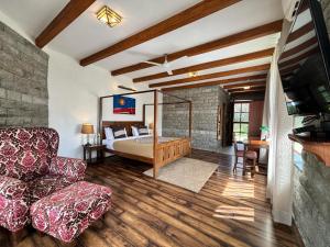 Larisa Resort Manali