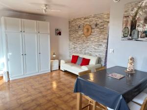 Appartements Le Provence 28m2 Lecques Parking-400m Plage Mer : photos des chambres