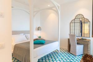 Villa Stunning view on the sea of Naples with pool