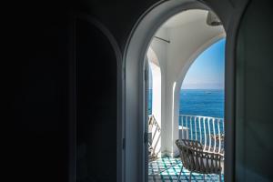 Villa Stunning view on the sea of Naples with pool