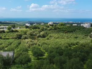 Elegant villa with sea view in Crete