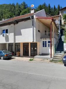 Sobe za izdavanje Nedeljković