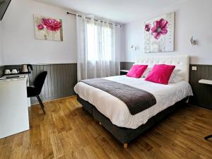 Hotels Domaine de La Rhonie : photos des chambres