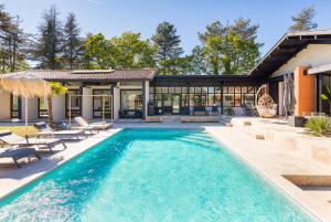 Villas Villa avec piscine : photos des chambres