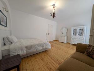 Villa Maadi 35 -R 102- Terrace View Room 2