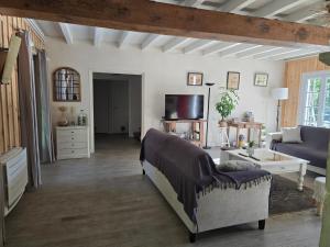 Maisons de vacances maison au calme avec piscine : photos des chambres