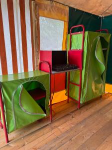 Campings CAMPING ANIMAL KING : photos des chambres