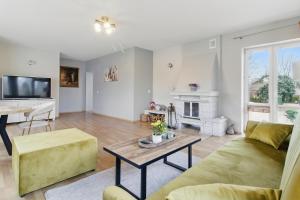 między Bugiem a Liwcem