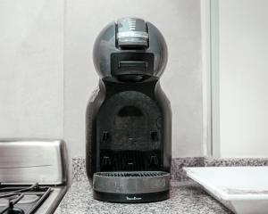 Departamento excelente vista.-