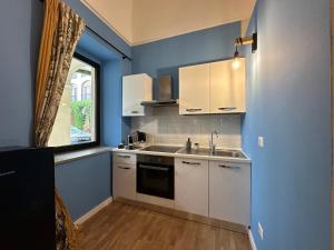 Center Two by Cinelli Apartment