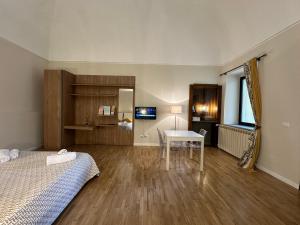 Center Two - Loft rifugio damore in centro storico di Vercelli - Cinelli Apartment