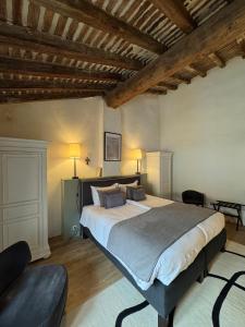 B&B / Chambres d'hotes La Chapelle sur la Sorgue : photos des chambres