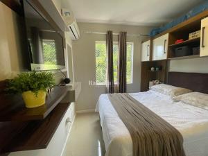 Entire apartment near the Ferris Wheel in BC!