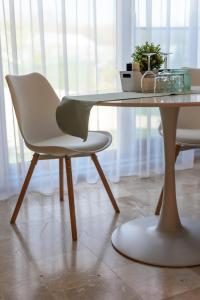 Studio Astria Rosegold