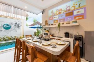 Villa Lavinia - Private Pool Villa - Seminyak Kuta - Double Six Beach