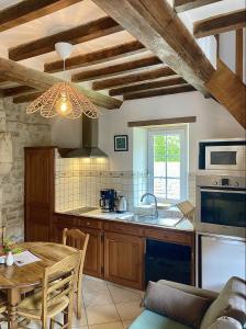 Maisons de vacances Maison 2 chambres avec espace exterieur prive et petit-dejeuner en supplement - fait-maison et produits locaux : photos des chambres