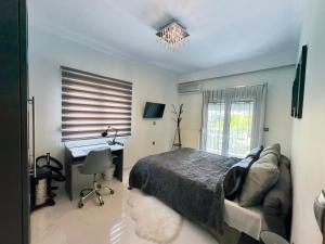 Zillion Home - Modern & Lux Stay in Kalamaria by TT