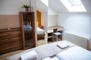 Central 3bdr penthouse with terrace&AC