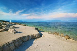 Villa Dorijana, a beachfront holiday home