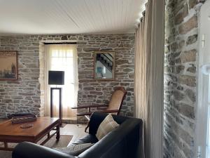 Maisons de vacances Adorable Penty en pierres en bord de mer : photos des chambres