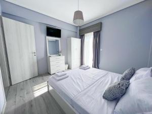 Adalina Holiday Apartament- Paralia Beach