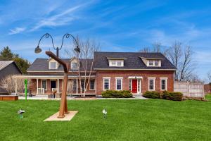 Stowe Mountain Road Getaway