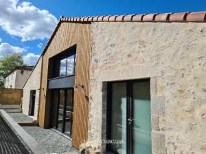 Maisons de vacances La Tremblaie Grange renovee avec vue campagne - 10 min du Puy duFou : photos des chambres